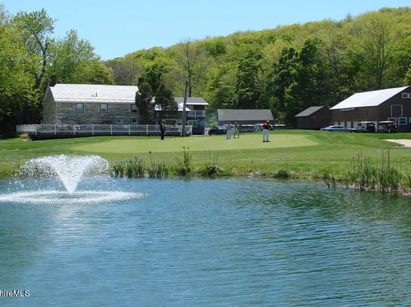 775 Williamstown Rd, Lanesborough, MA 01237