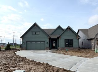 1413 Crosstie Cir, Westfield, IN