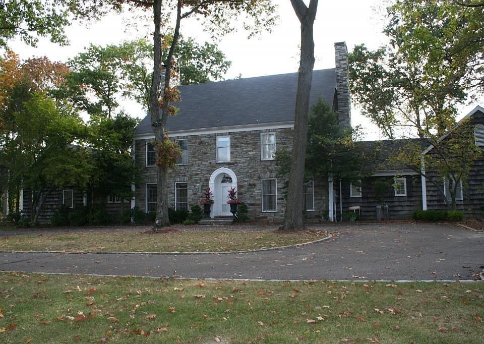 23 Trafalgar Dr, Livingston, NJ 07039 Zillow