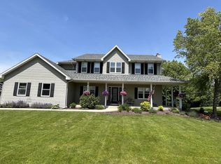 8422 E Ridge Dr, Pleasant Prairie, WI 53158