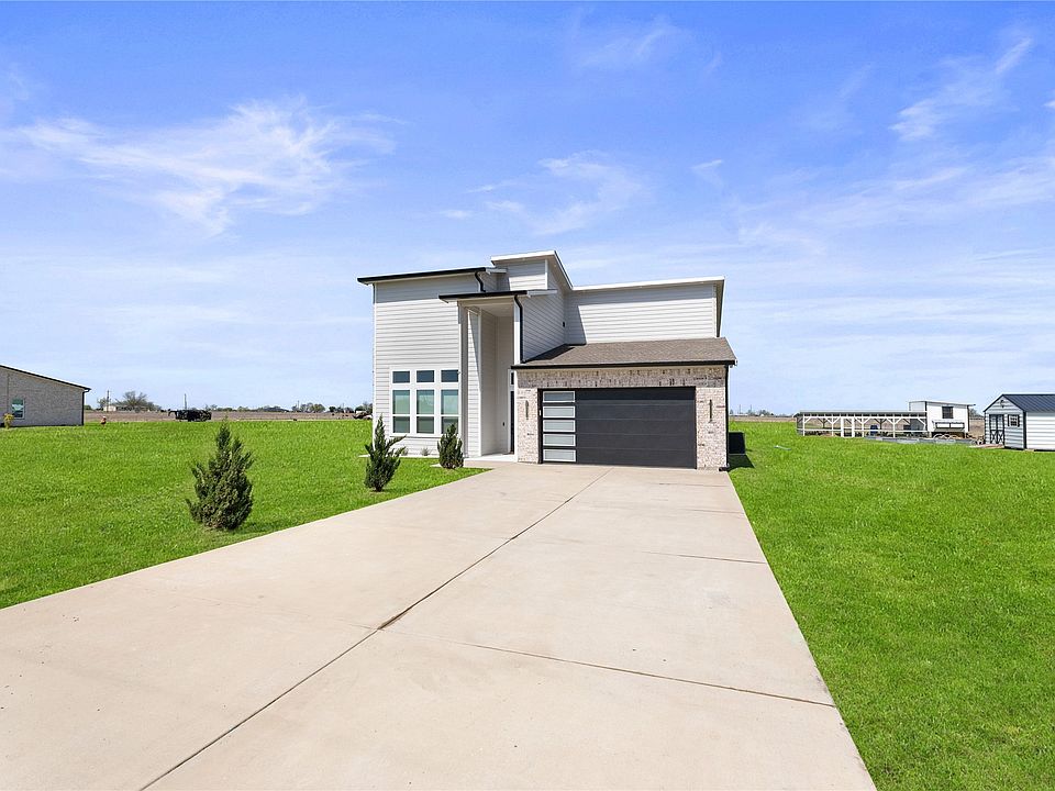 1st image of 1568 County Road 3517