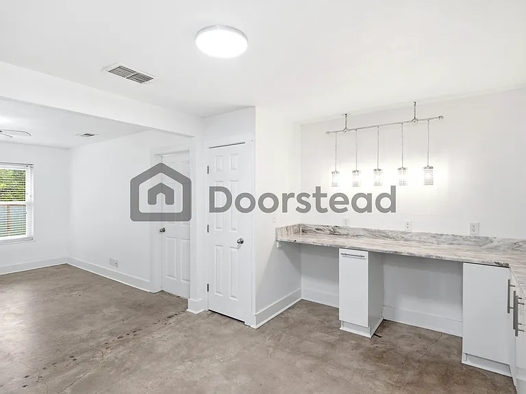 4804 Hillspring Cir #B — Photo 10