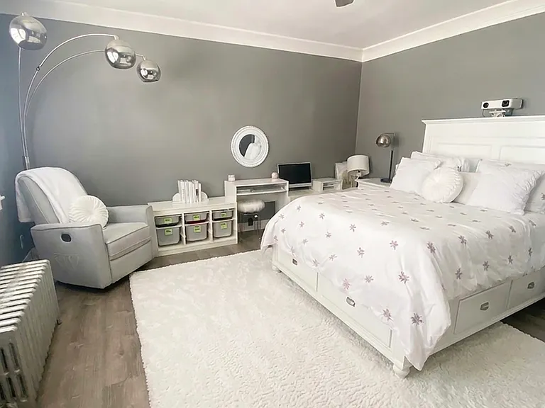8010 S Honore St #2 — Photo 12