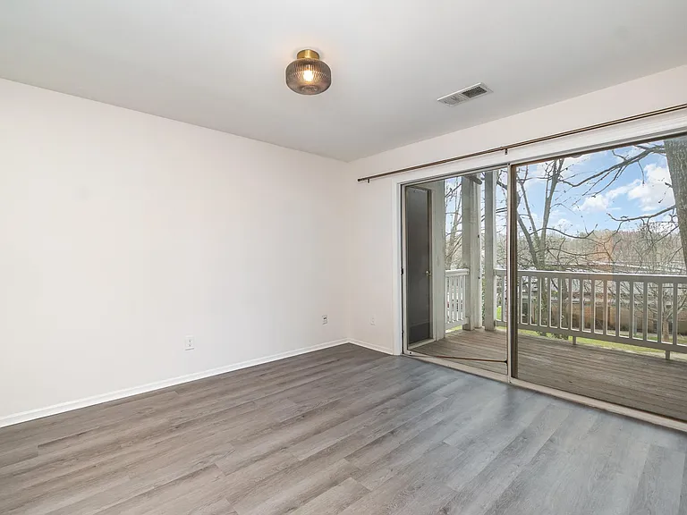 2512 Cranbrook Ln #10 — Photo 12