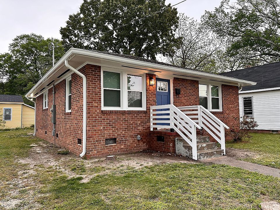 1st image of 806 E Highland Ave