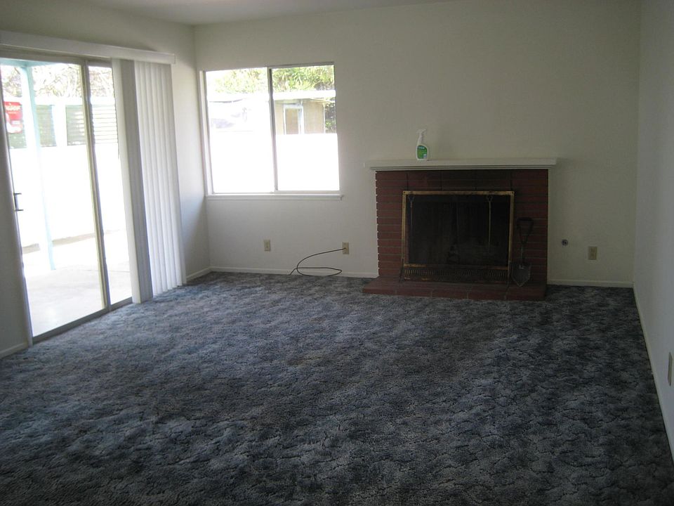 2nd image of 711 Dolores Dr