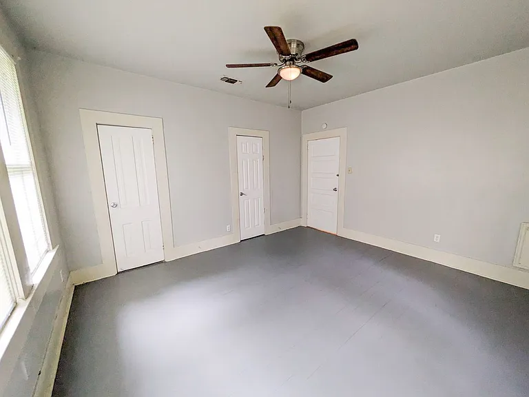 4358 Kenneth Ave — Photo 20