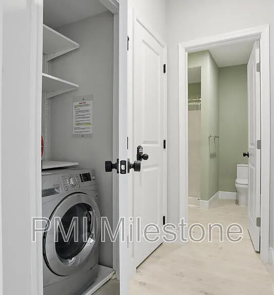 530 N 3rd St #B — Photo 14