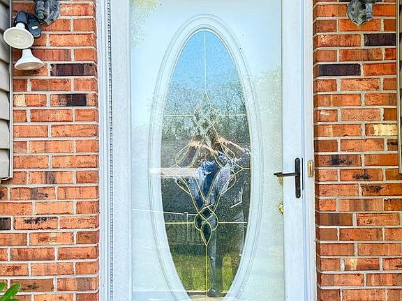 5th image of 7835 Perry Rd