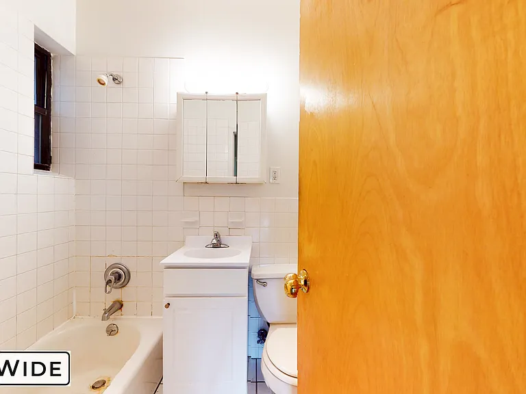 304 E 90th St #5D — Photo 4