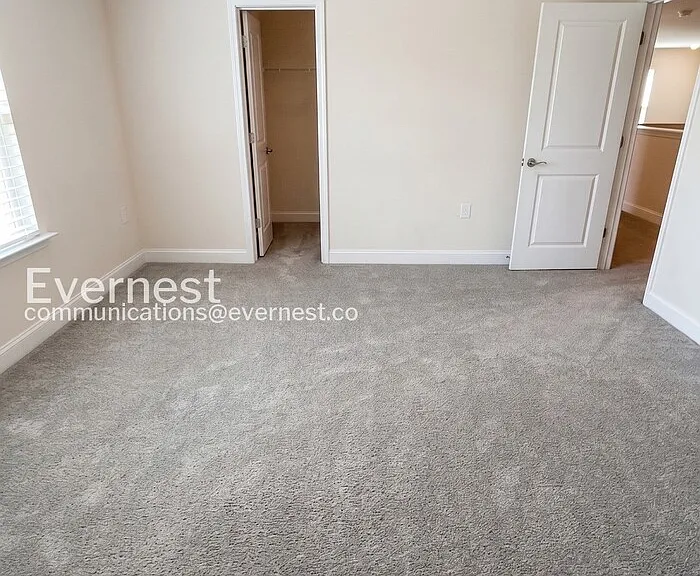 8436 Jordan Meadow Dr — Photo 19