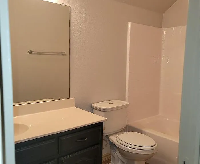 817 Jodie Dr — Photo 10