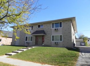 2013 Madera St, Waukesha, WI 53189