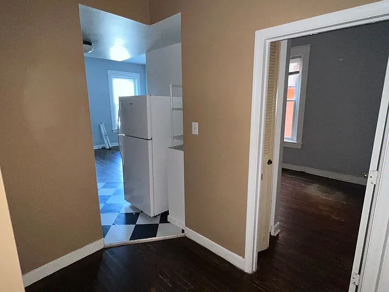 2623 Floyd Avenue — Photo 17