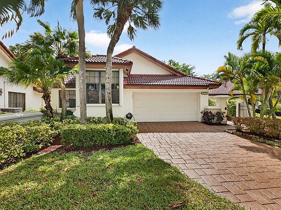 3rd image of 21700 Club Villa Terrace