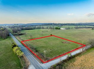 2 E 426th Rd, Pryor, OK 74361