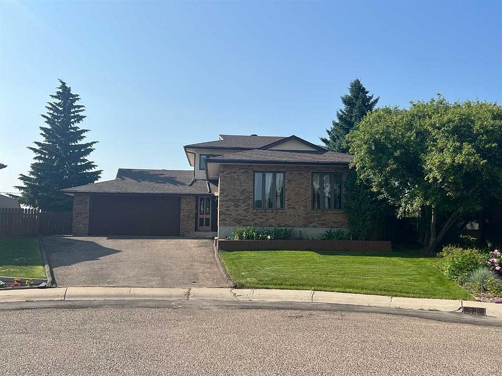 26 N Carry Pl SE, Medicine Hat, AB T1B 3Y2 MLS A2092818 Zillow