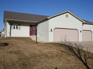 1372 Swordleaf Ln, Sun Prairie, WI 53590