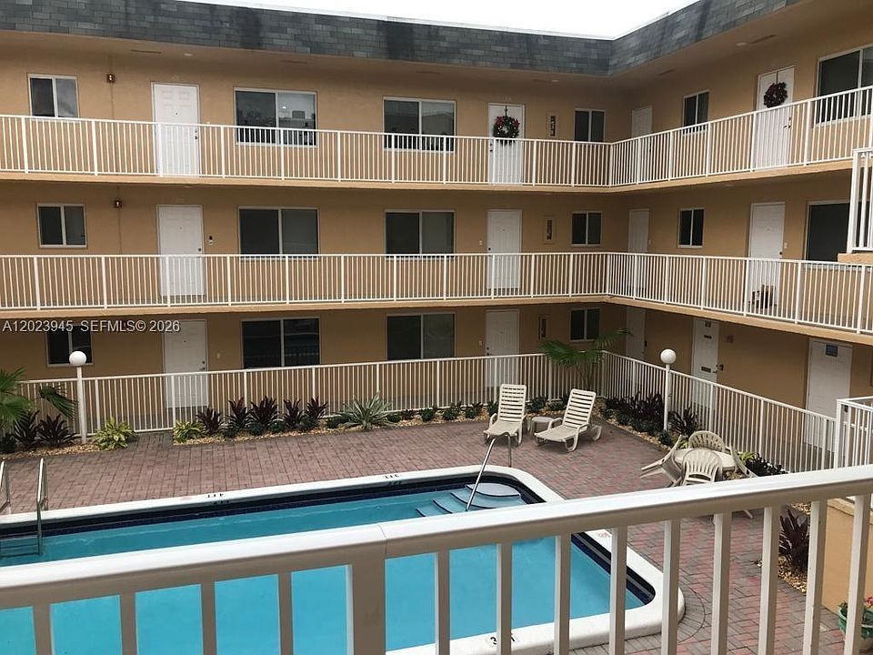 1st image of 7910 Taft St APT 214