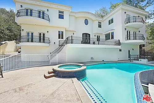 4156 Sunswept Dr Photo 1