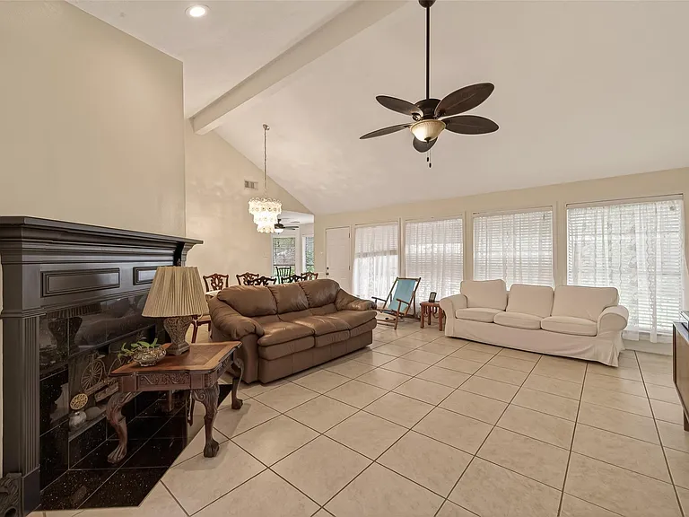 8203 Paddington Place Dr — Photo 7