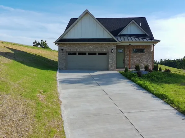 2953 Wixtown Rd, Westmoreland, TN 37186