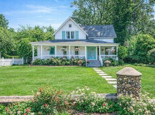 45 Shore Rd, East Setauket, NY 11733