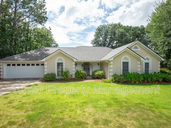 11 Leah Ct, Columbus, GA 31909