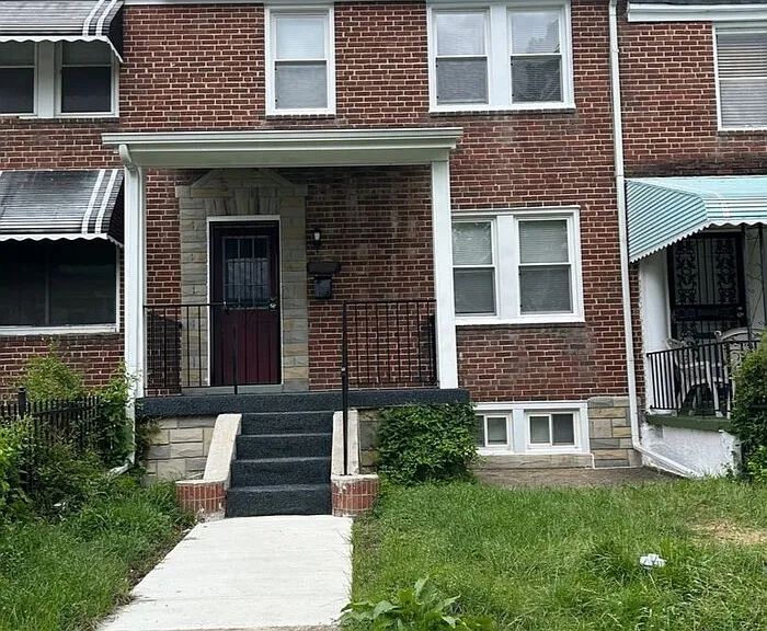 2799 Federal St — Photo 2