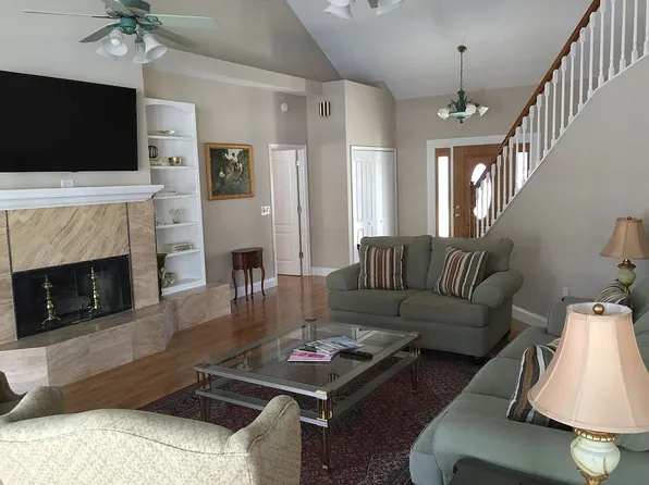 2311 88th Street Ct NW, Bradenton, FL 34209