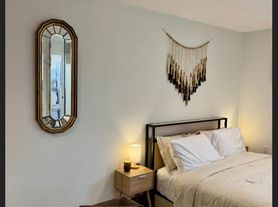 3995 McKenzie St, Riverside, CA