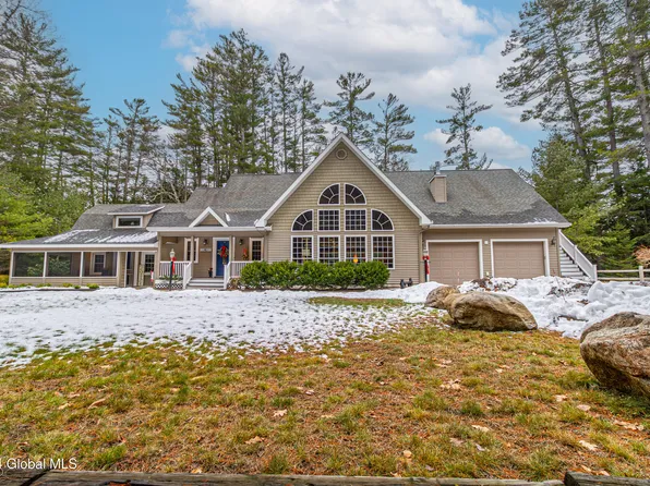 16 Heritage Lane, Pottersville, NY 12860