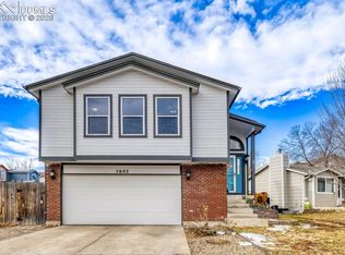 5802 Santana Dr, Colorado Springs, CO 80923