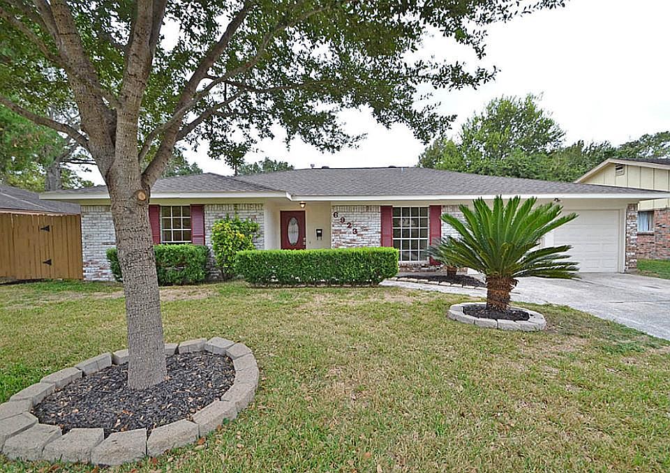 1st image of 6923 Drowsy Pine Dr