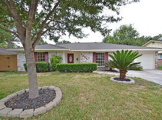 6923 Drowsy Pine Dr, Houston, TX 77092