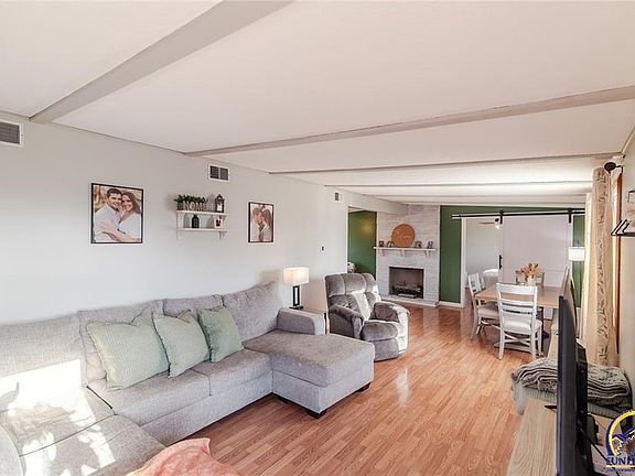 4th image of 2208 Millwood Dr