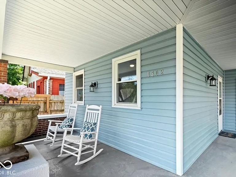 1302 Laurel St — Photo 21