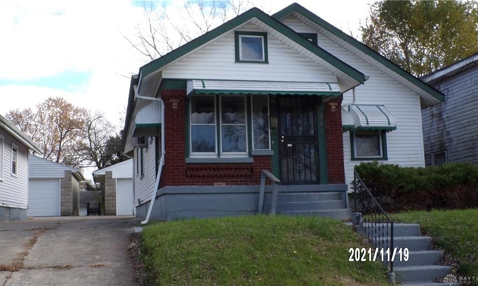 1st image of 640 Gramont Ave