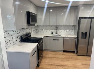 32 Floyd St #2, Staten Island, NY 10310