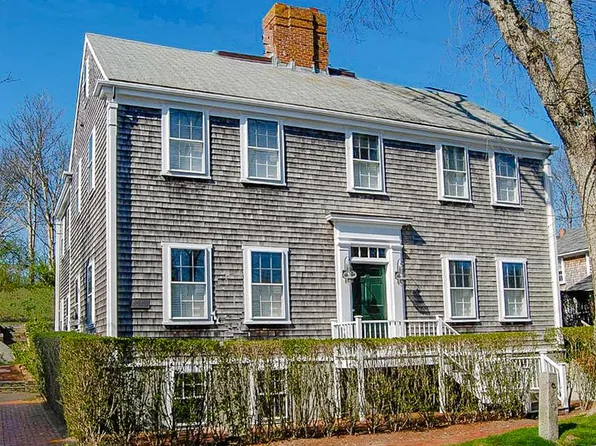 23 W Chester St #B, Nantucket, MA 02554