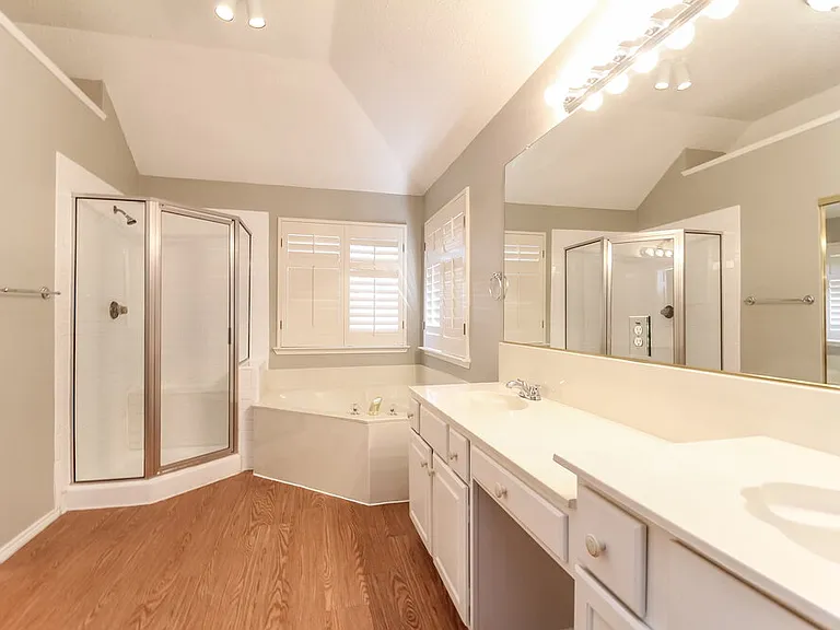 2338 Liles Ln — Photo 8