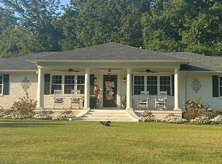 320 Rushing Ln, Lexington, TN 38351