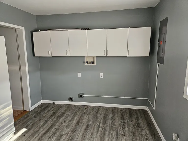 521 Main St — Photo 13