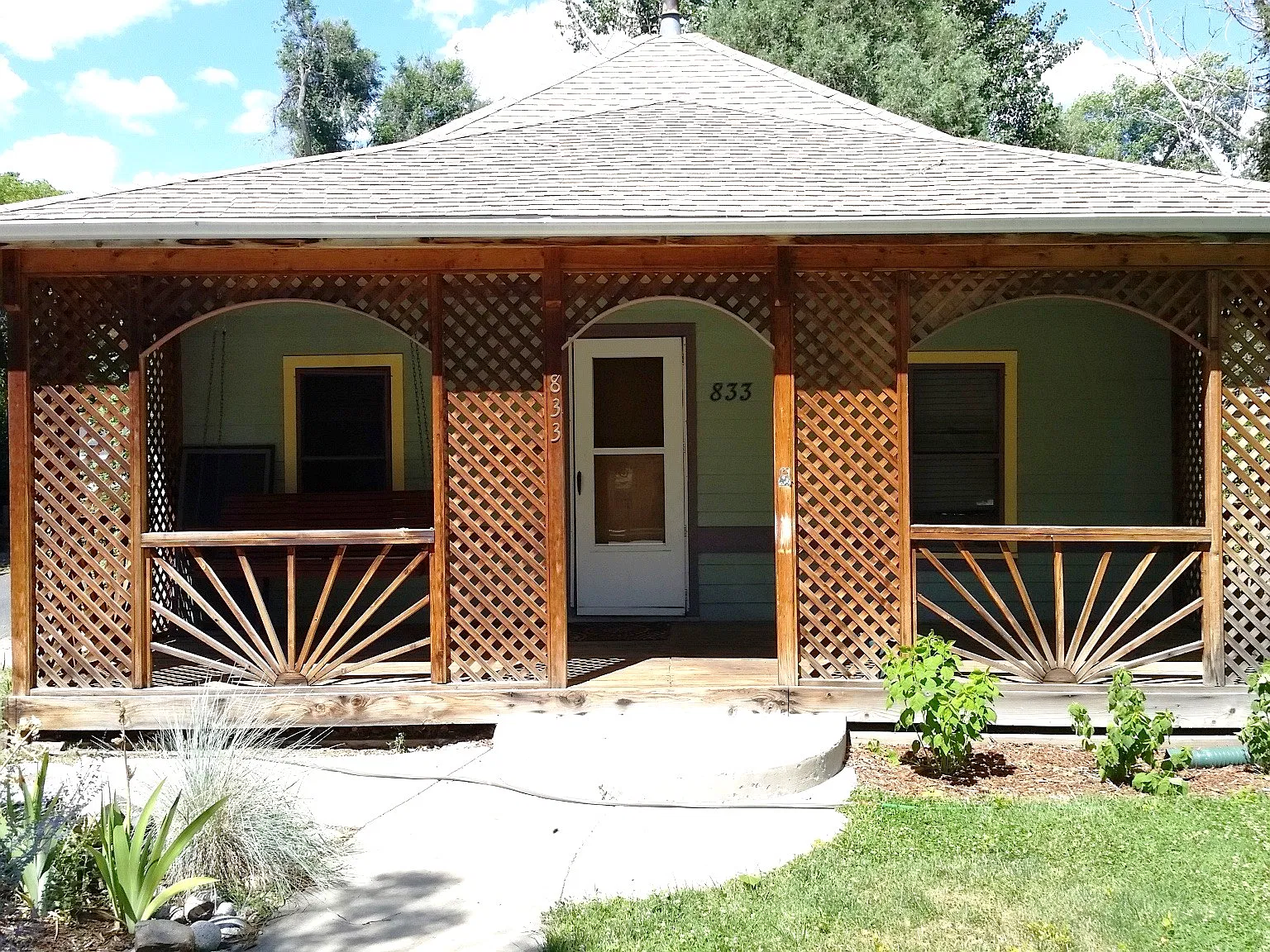 2 bed, 1000 sqft, $1,495 — Photo 1