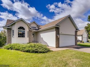 369 25th Ln SE, Cambridge, MN 55008
