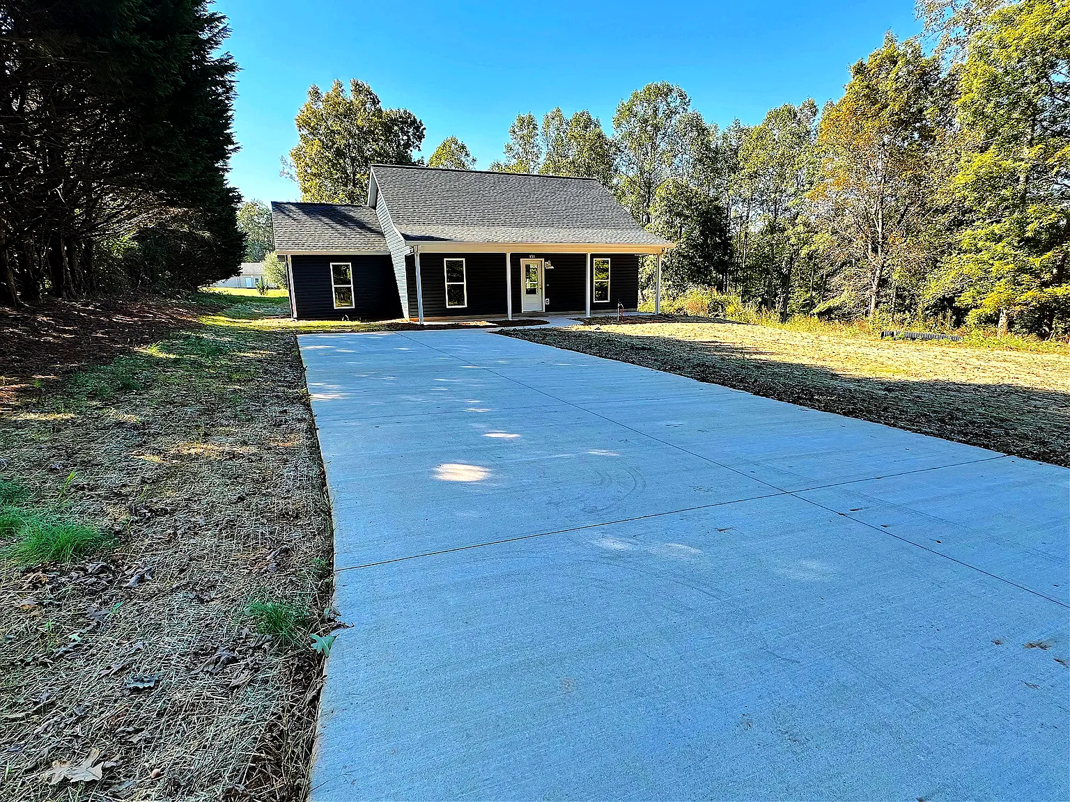 3 bed, 1260 sqft, $1,700 — Photo 3