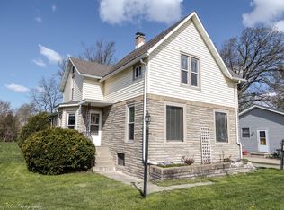 1235 N 13th St, Dekalb, IL 60115