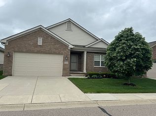 49239 Hawksburry Rd, Canton, MI 48188