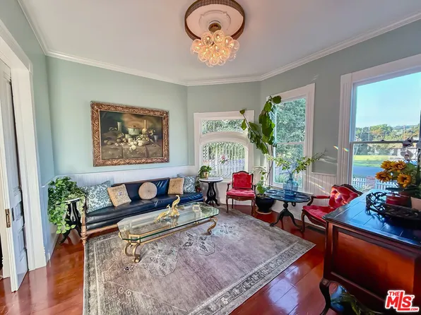 370 Main St, Los Alamos, CA 93440