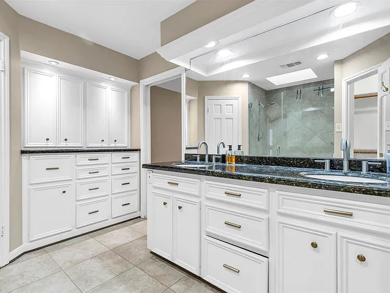 1127 Barkston Dr — Photo 27